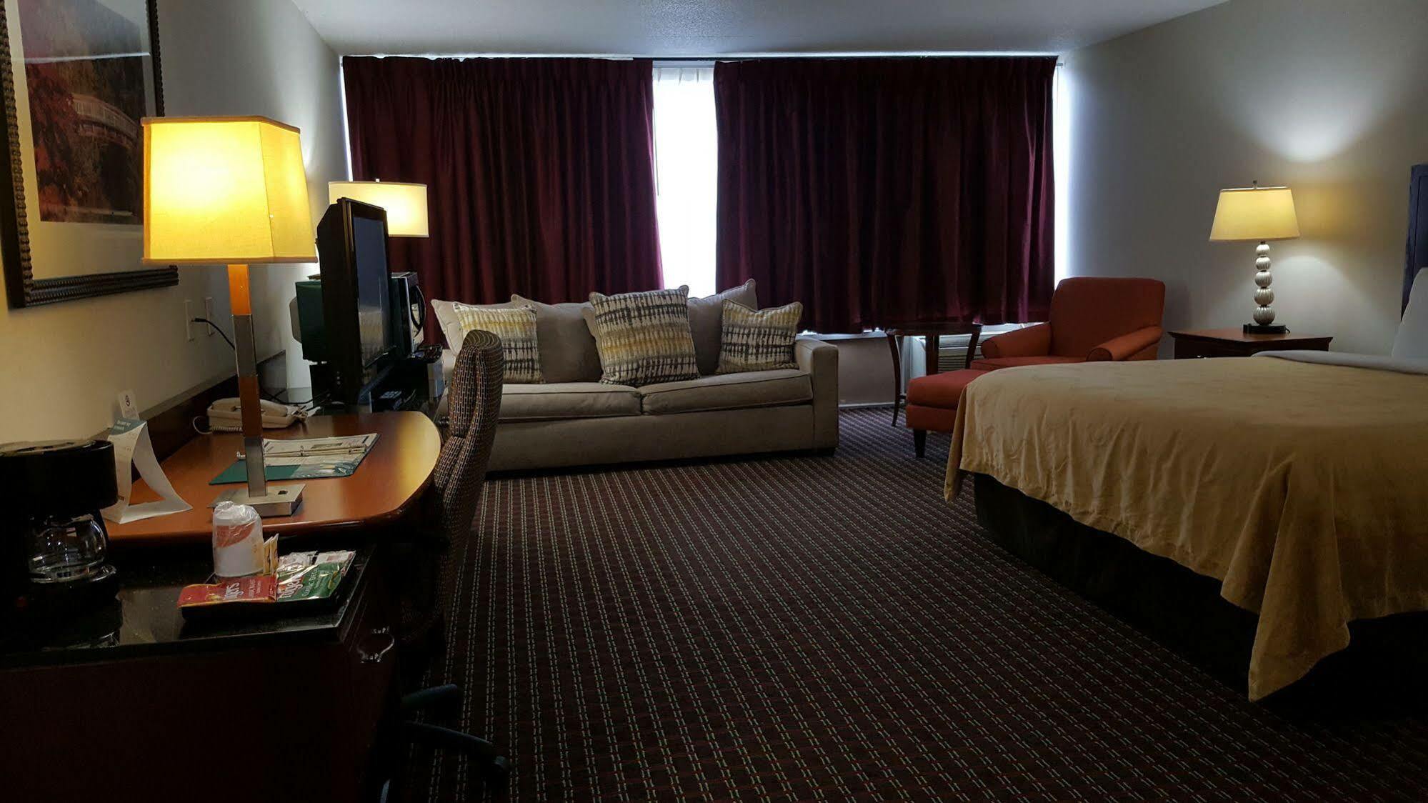 Days Inn By Wyndham Hartsfield Jackson Atlanta Airport West College Park Extérieur photo