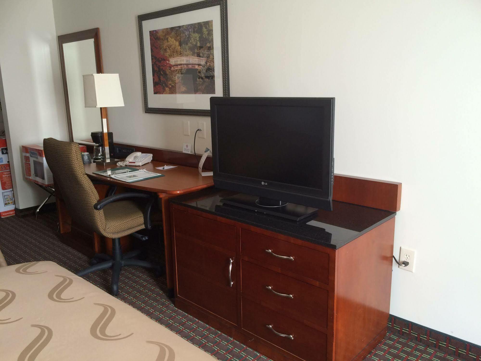 Days Inn By Wyndham Hartsfield Jackson Atlanta Airport West College Park Extérieur photo